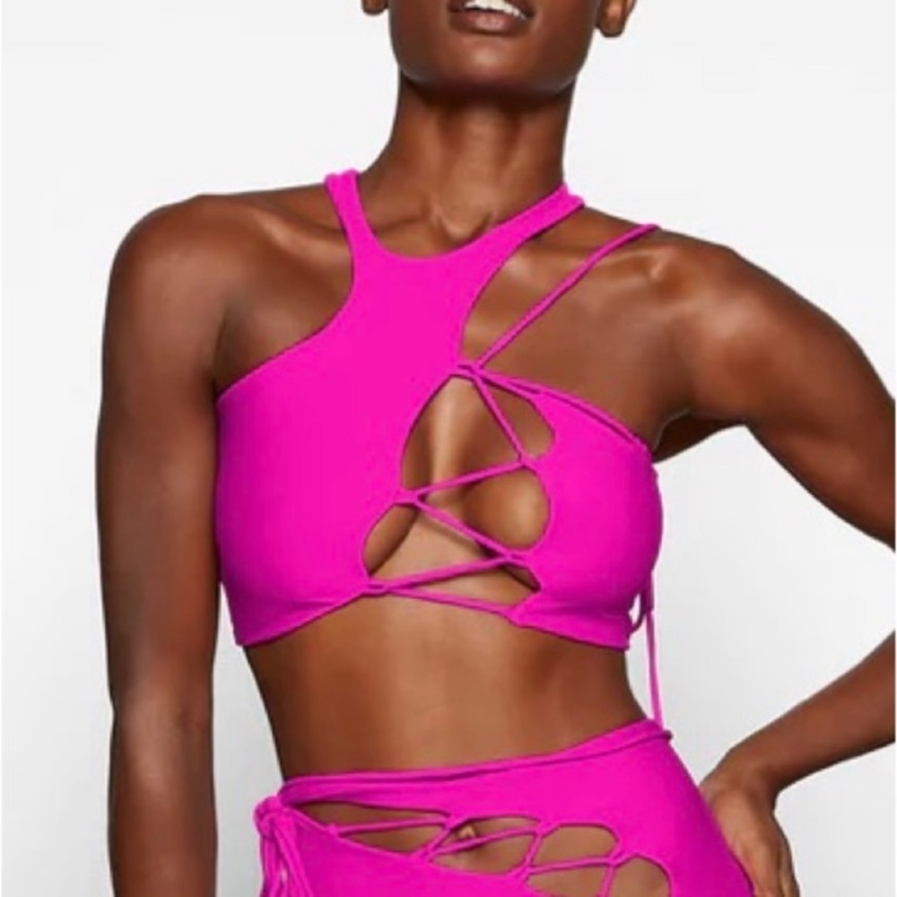 NEW With Tags Skims Hot Pink Lace up Front Crop Top size 2X